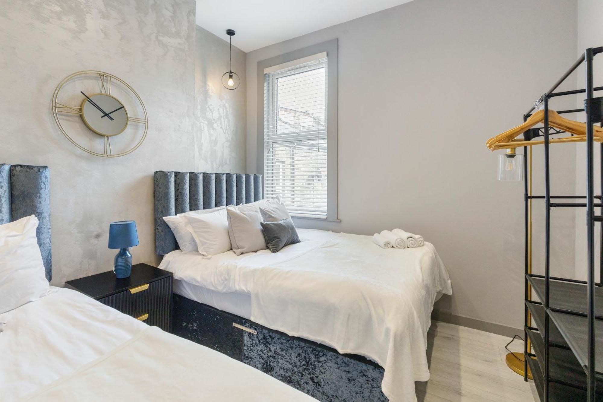 Wembley Luxury 3 Bedroom London Exteriör bild
